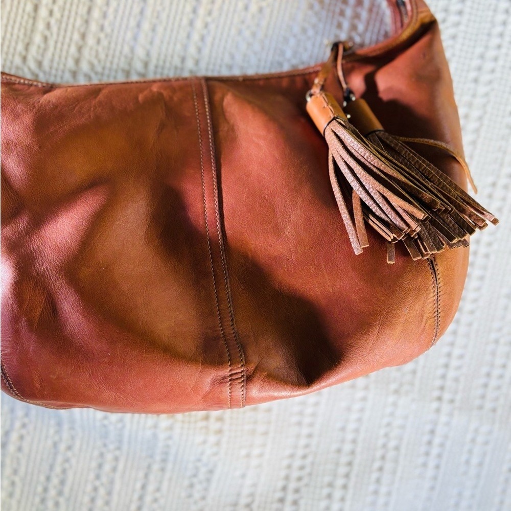 Coach‎ Vtg Brown Leather Crescent Moon Handbag Shoulder Bag Y2K Tassels - Picture 5 of 15